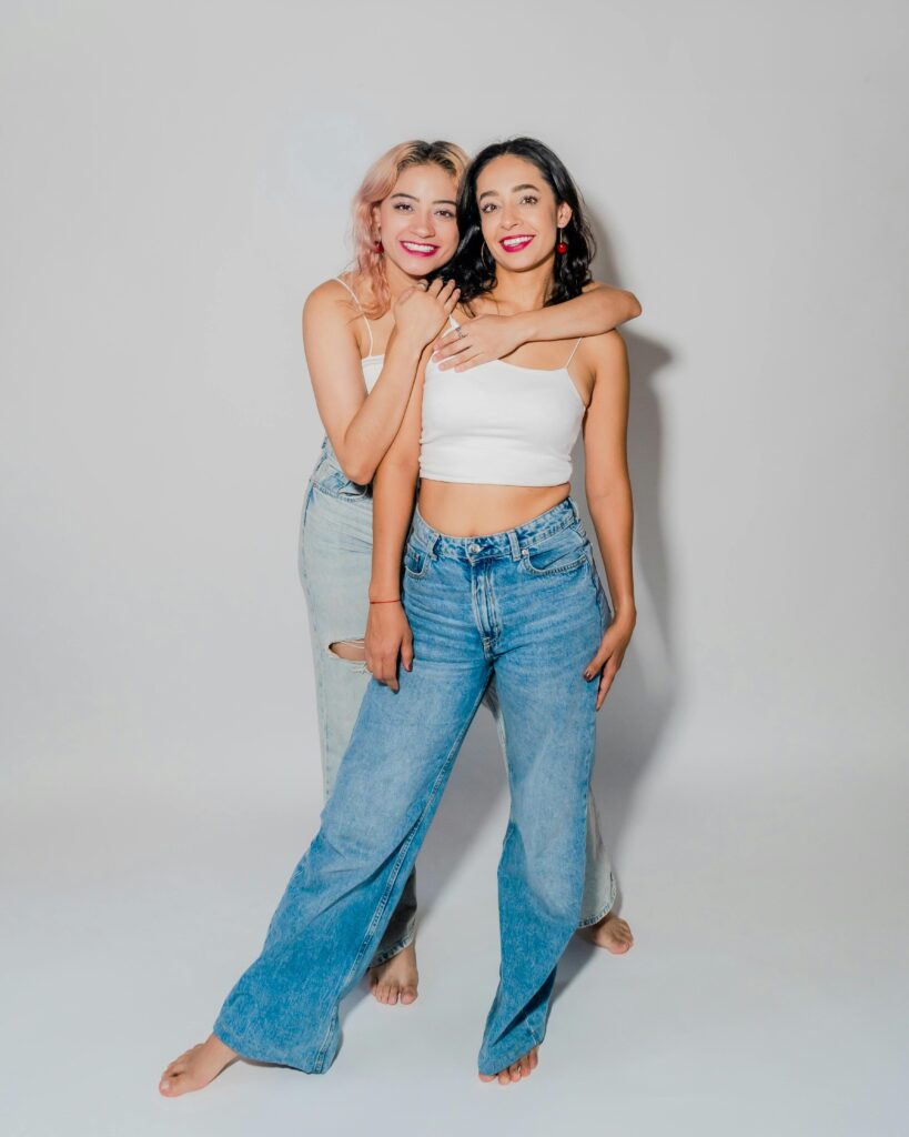 La coupe large est très à la mode, mais les jeans slim pour femme aussi !